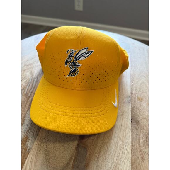 Nike Other - Nike MSUB Baseball hat, Montana State Billings, Yellow